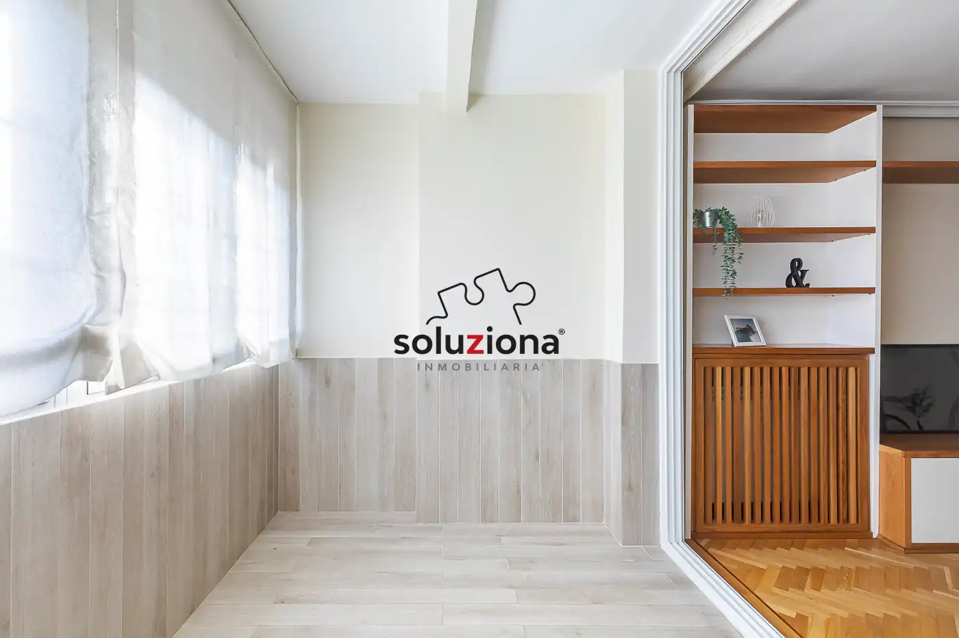 Balcony of Flat for sale in San Isidro
