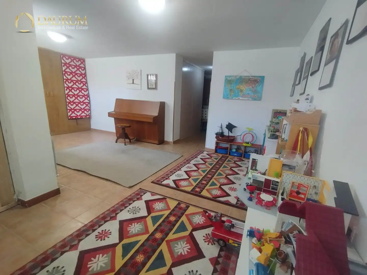 Casa adosada en venda en Alcalá de Henares amb Calefacció, Jardí privat i Terrassa