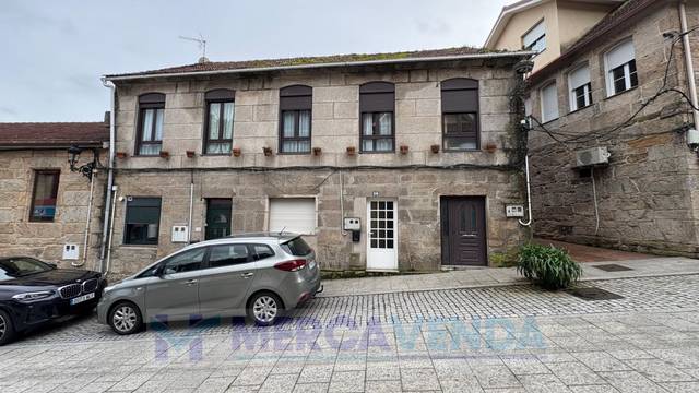 Casa adosada en Venta en As Neves
