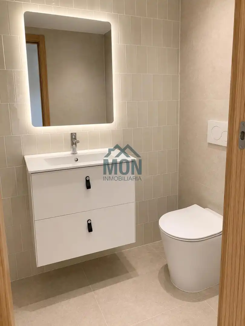 Casa aparellada amb terrassa en venda a Rosa, imagen 18