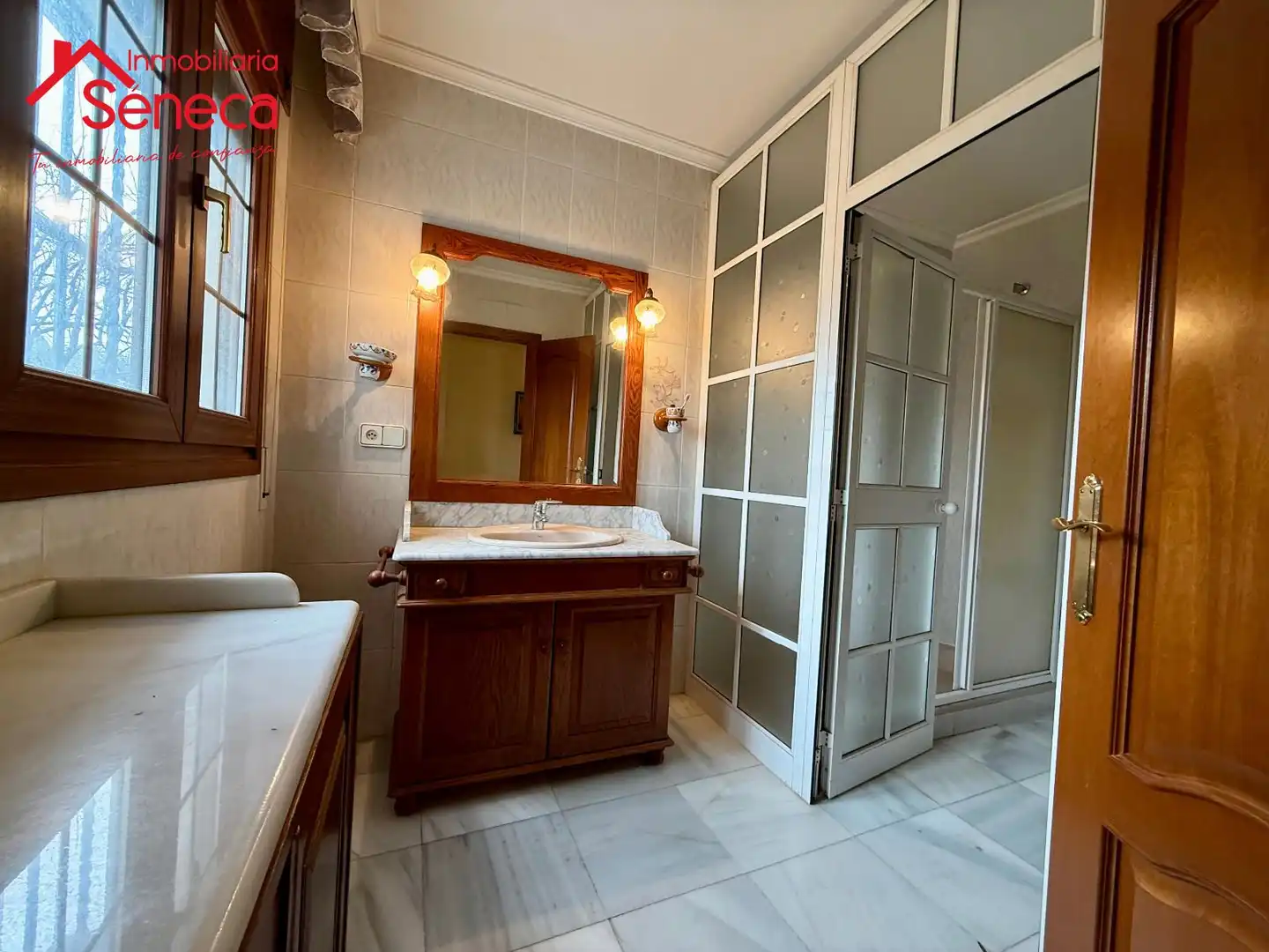Badezimmer von Haus oder Chalet zum Verkauf in Córdoba mit Terrasse, Möbliert und Balkon