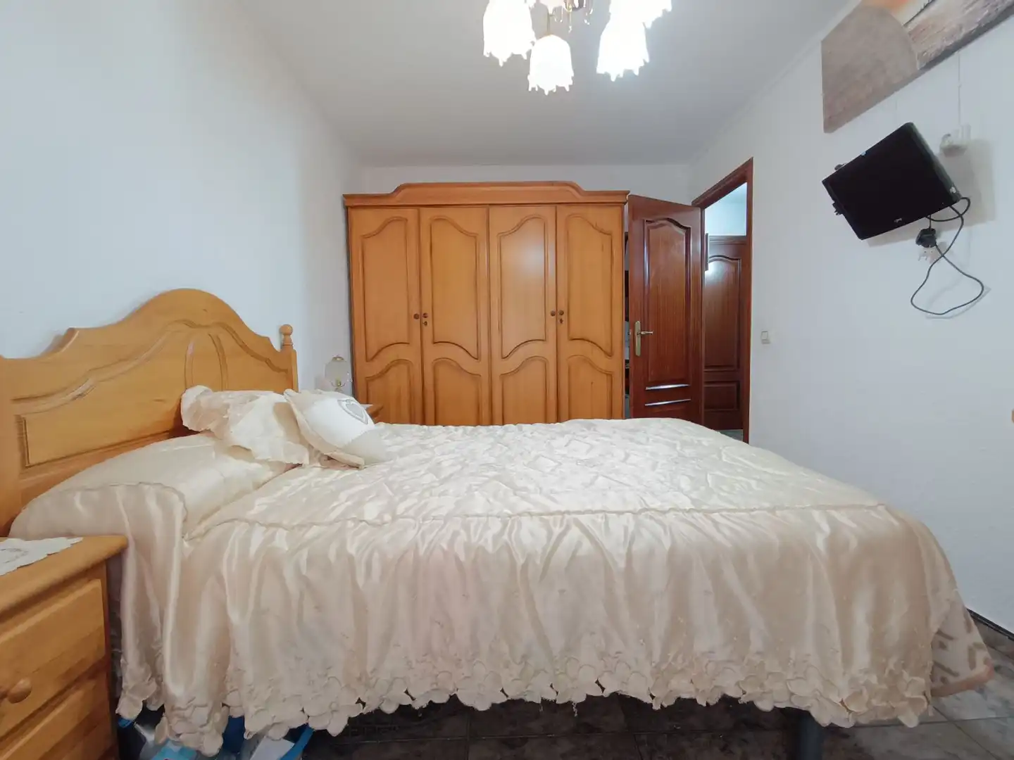 Habitación de Piso en venta en Badalona con Calefacción
