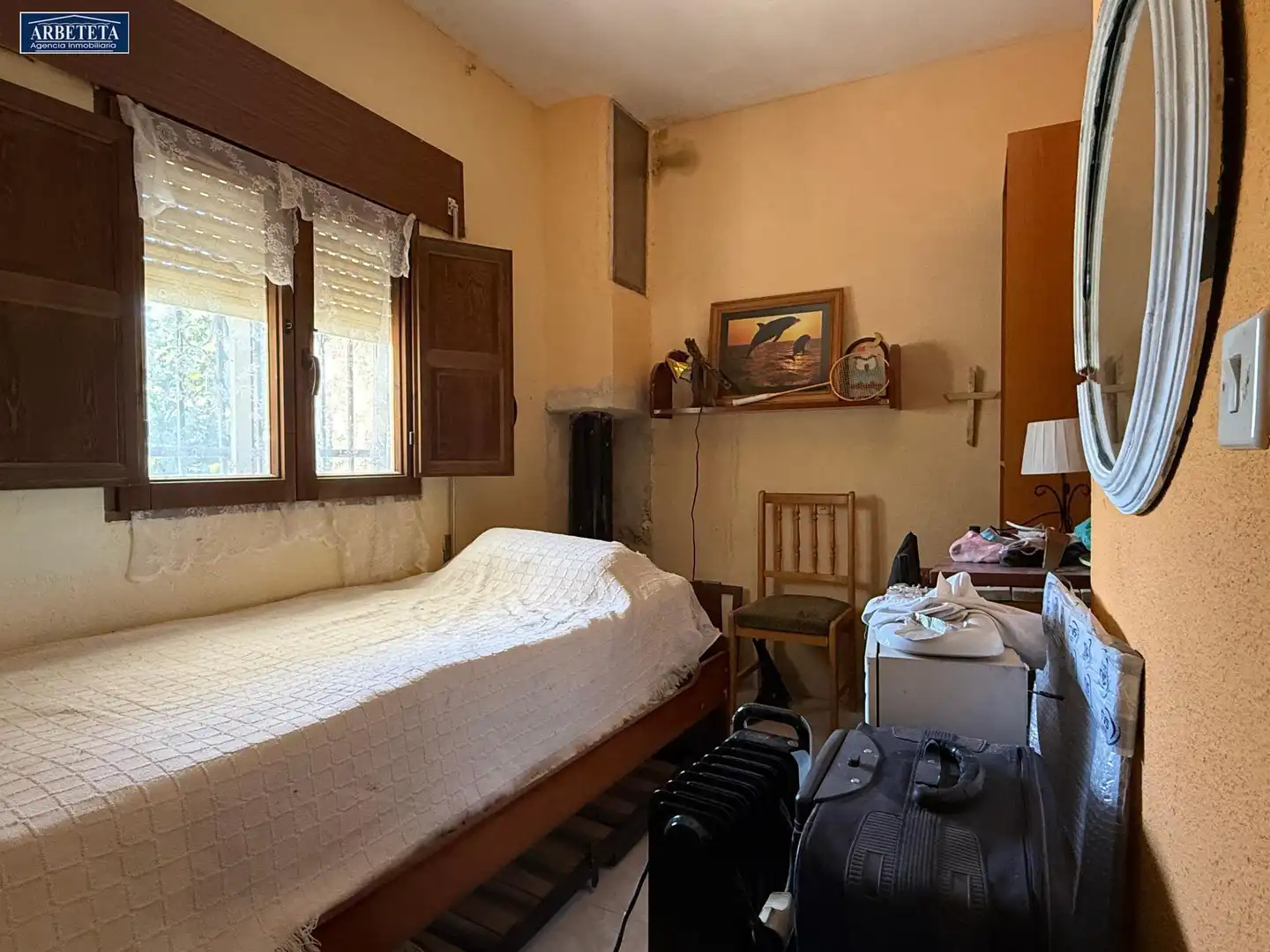 Habitación de Casa adosada en venta en Trijueque con Calefacción, Jardín privado y Trastero