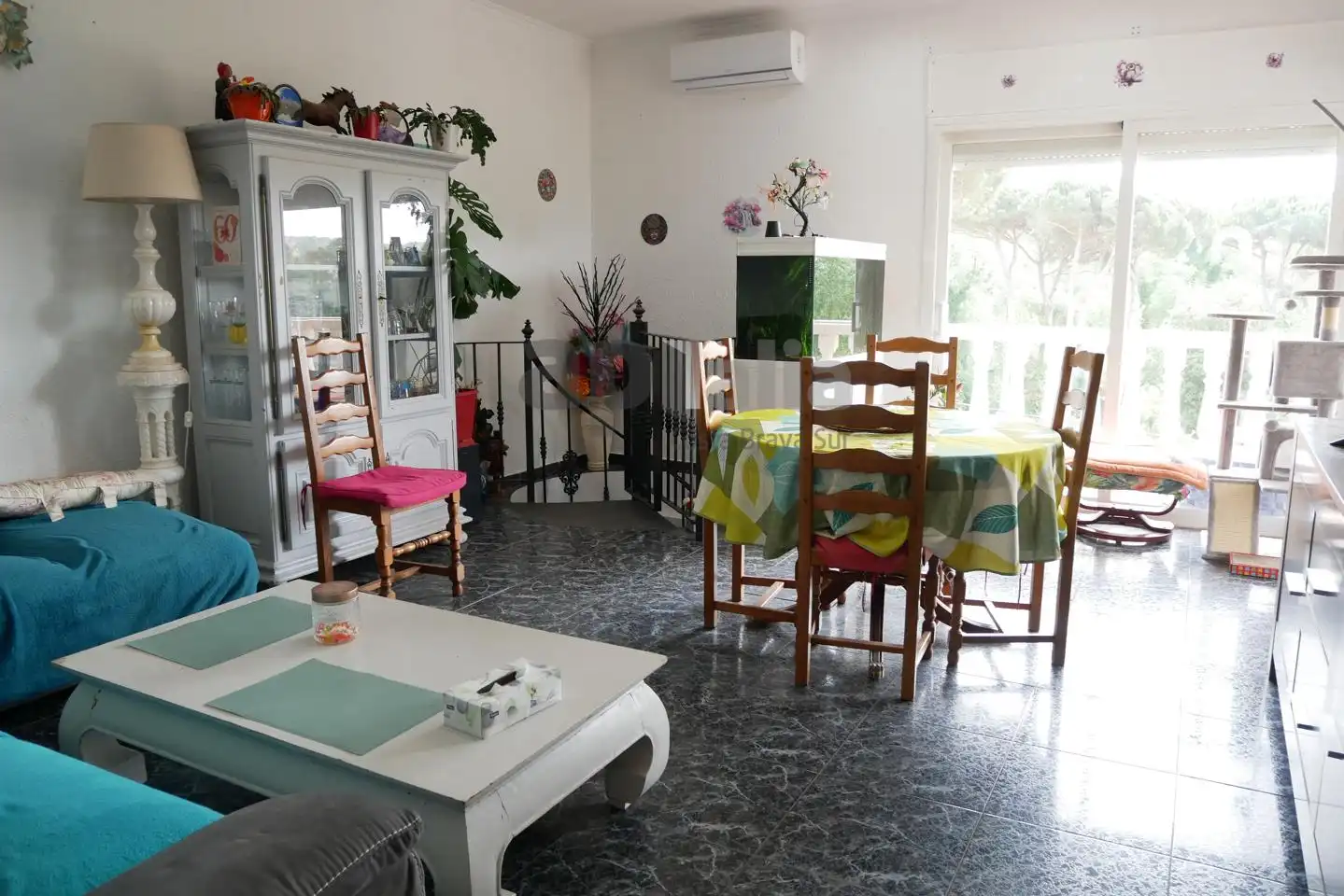 Wohnzimmer von Haus oder Chalet zum Verkauf in Maçanet de la Selva mit Klimaanlage, Heizung und Privatgarten
