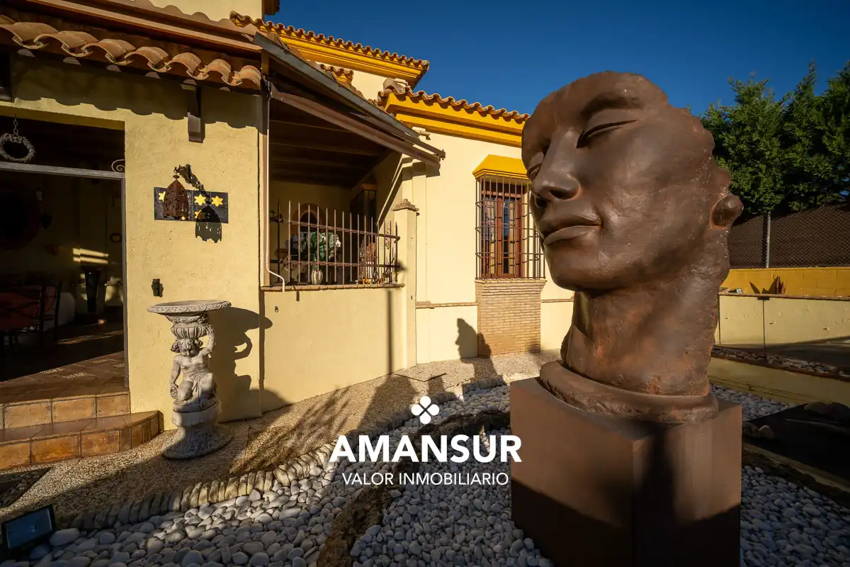 Chalet con piscina en venta en Avenida del Almendro, imagen 114