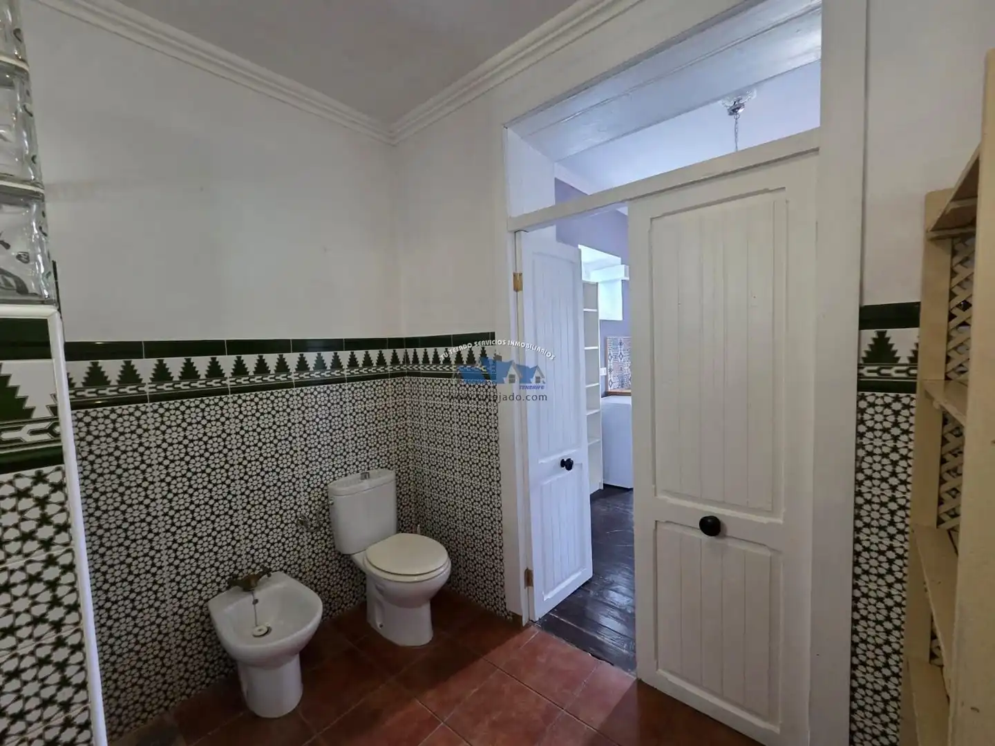 Badezimmer von Loft zur Miete in Puerto de la Cruz mit Parkett und Möbliert
