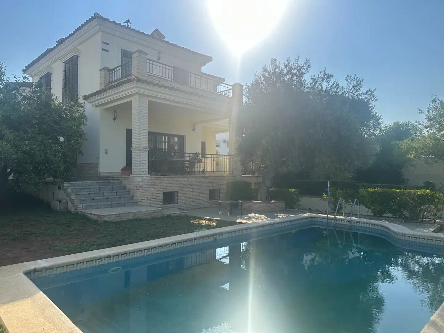 Chalet con terraza en venta en Sanlúcar la Mayor, imagen 4