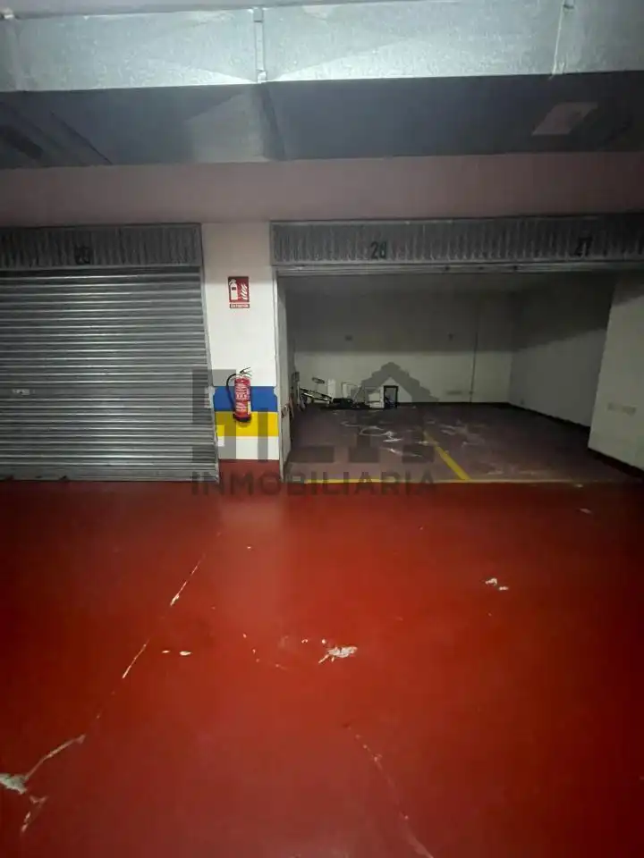 Aparcament de Garatge en venda en Ourense Capital 