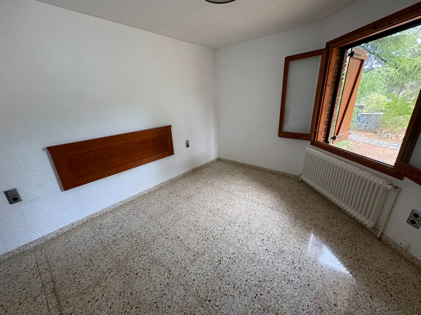 Haus oder Chalet zum Verkauf in Vallgorguina mit Heizung und Privatgarten