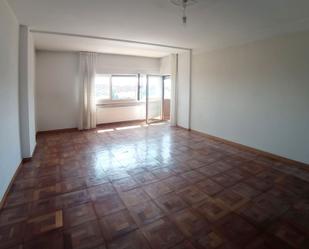 Sala d'estar de Pis en venda en Vitoria - Gasteiz amb Calefacció, Terrassa i Traster
