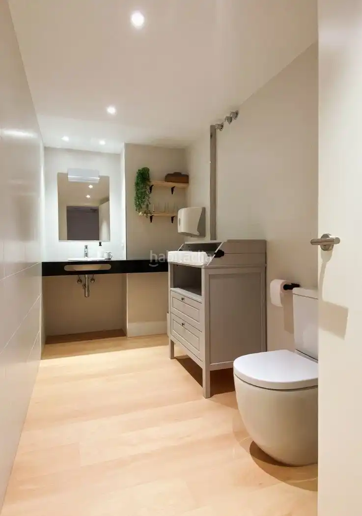 Bureau avec ascenseur à louer à Carrer del Nord 19, imagen 4