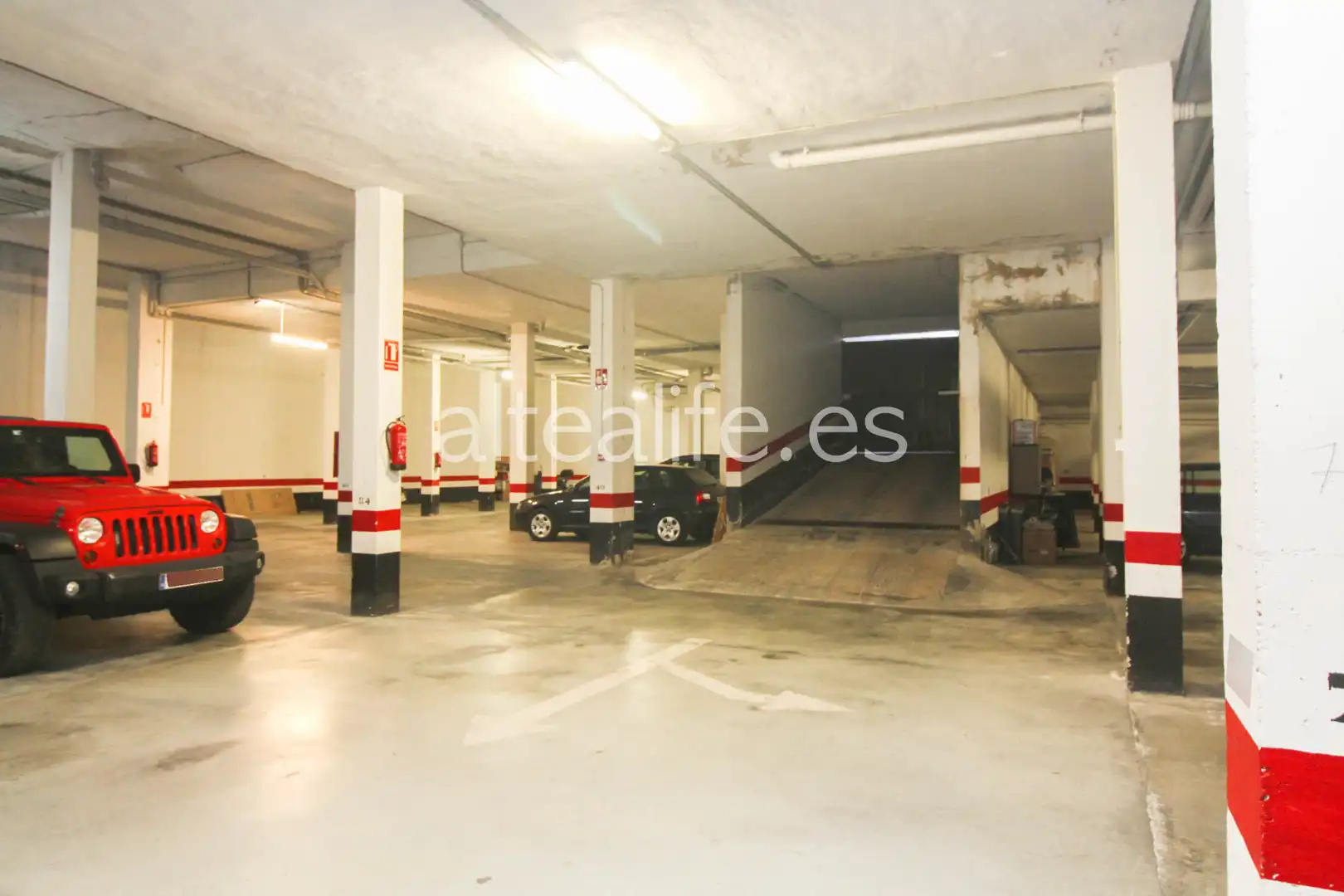 Garage for rent in N/A, Altea ciudad