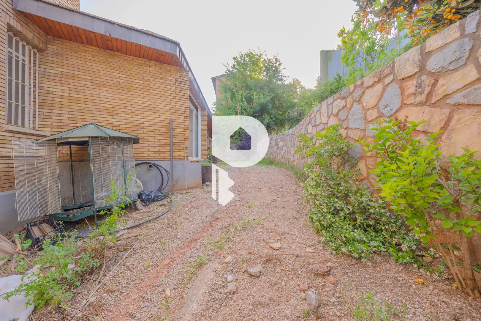 Houses for sale in Pallejà  with Air Conditioner, Heating and Private garden