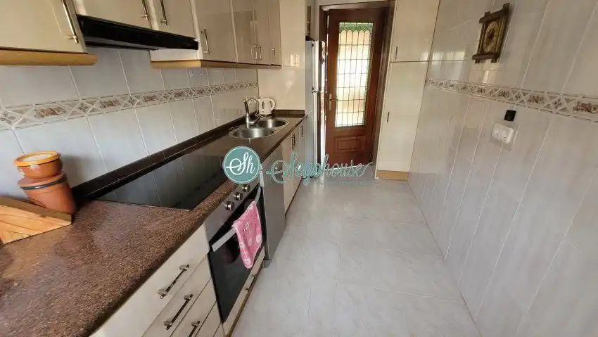 Kitchen of Flat for sale in Segovia  with Heating, Parquet flooring and Terrace