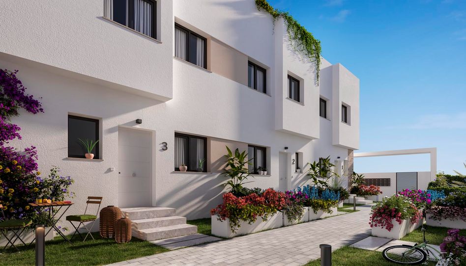 Photo 1 of Flat for sale in Calle Tailandia, 18, Churriana - El Pizarrillo - La Noria-Guadalsol, Málaga