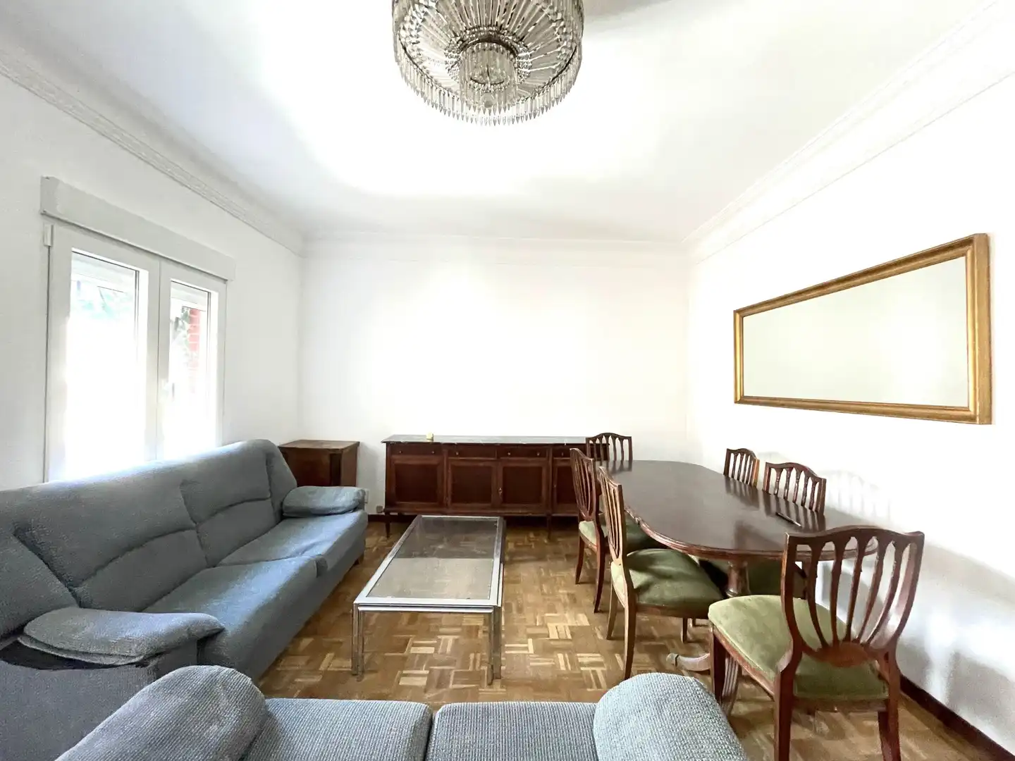 Living room of Flat for rent in Madrid  with Heating, Parquet flooring and Terrace
