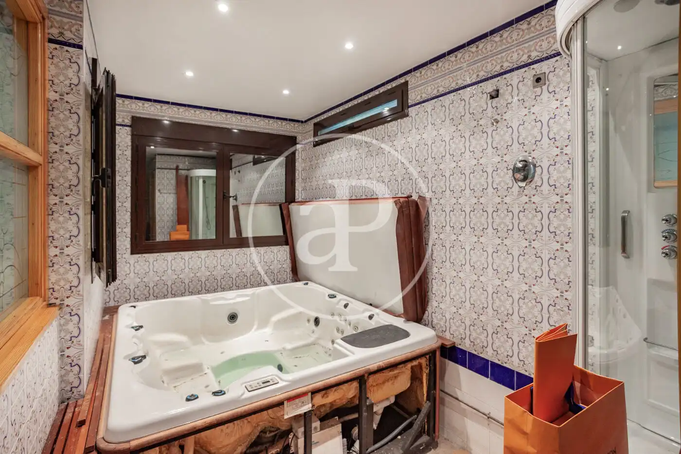 Baño de Casa o chalet en venta en Pozuelo de Alarcón con Aire acondicionado, Calefacción y Jardín privado