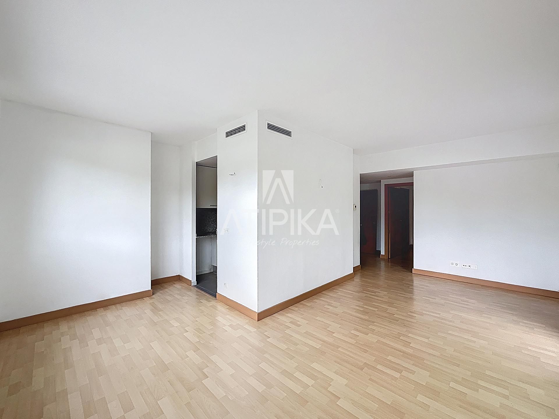Flat for sale in Collblanc