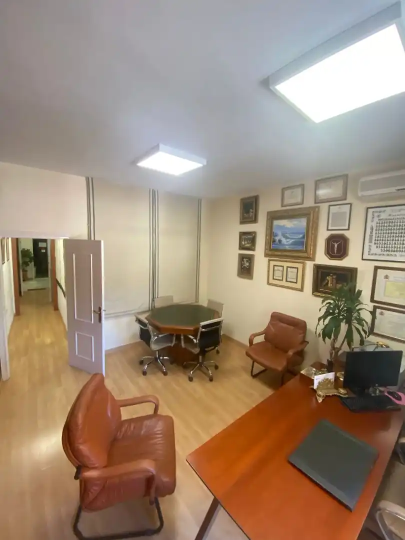 Ufficio in affitto a Avenida Ricardo Soriano 36, imagen 7