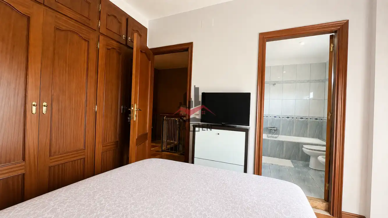 Casa adosada en venda a Avinyonet de Puigventós