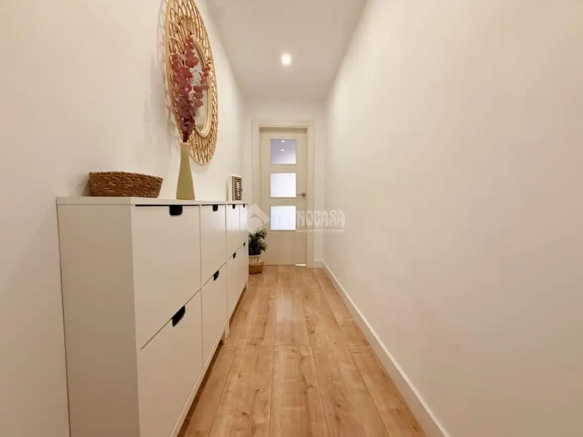 Piso en venta en Sant Boi de Llobregat con Aire acondicionado, Terraza y Trastero