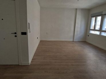 Flat with balcony for sale in Orihuela ciudad