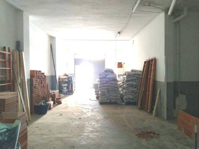 Local comercial en Venta en del Arxiprest Don Vicente Mengod en Poble Nou