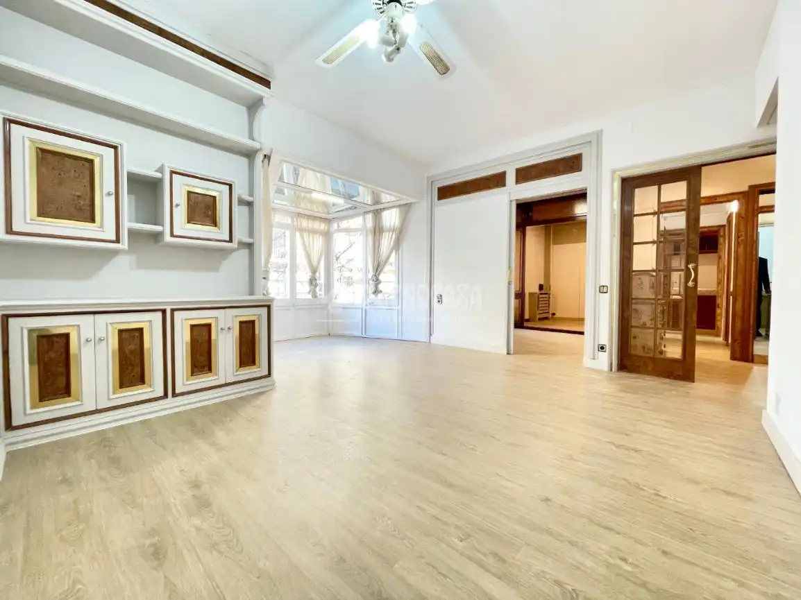 Sala de estar de Piso en venta en Barcelona con Calefacción
