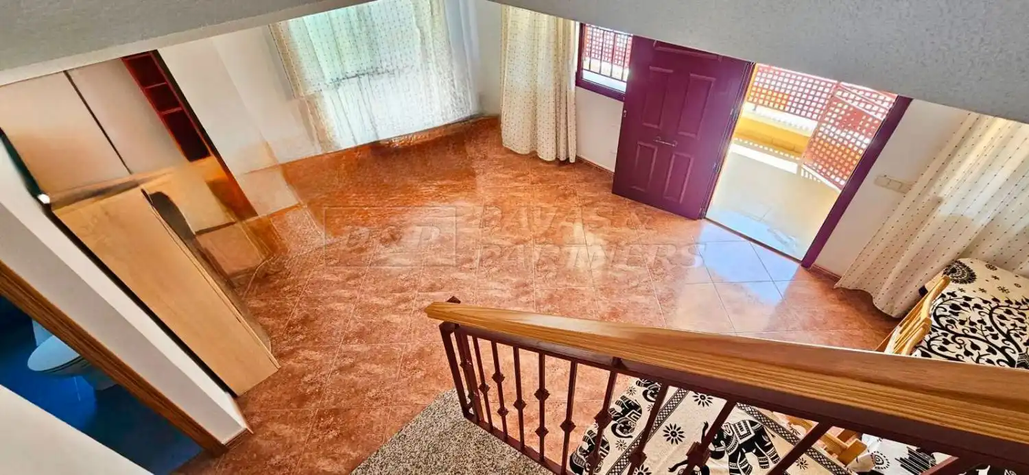 Casa adosada en venda en Orihuela amb Terrassa