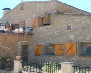 Vista exterior de Casa o xalet en venda en Alòs de Balaguer amb Jardí privat, Terrassa i Moblat