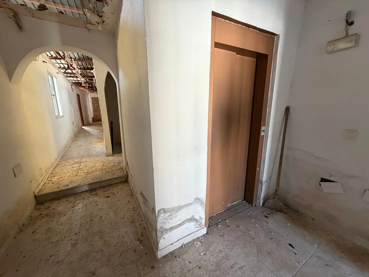 Others with lift for sale in Avenida Reyes Católicos, imagen 20