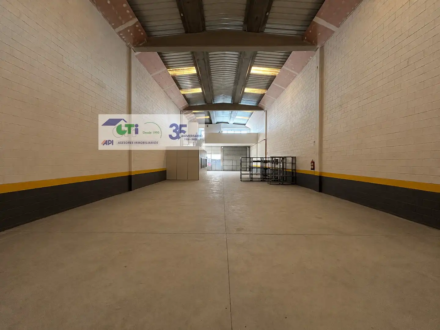 Industrial building for sale in CALLE RETAMA, imagen 2