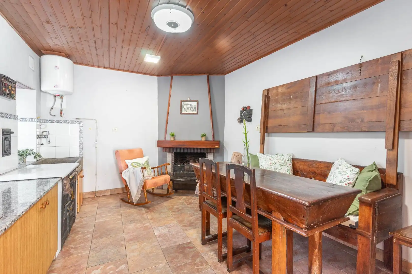 Comedor de Casa o chalet en venta en Cangas del Narcea con Jardín privado, Amueblado y Balcón