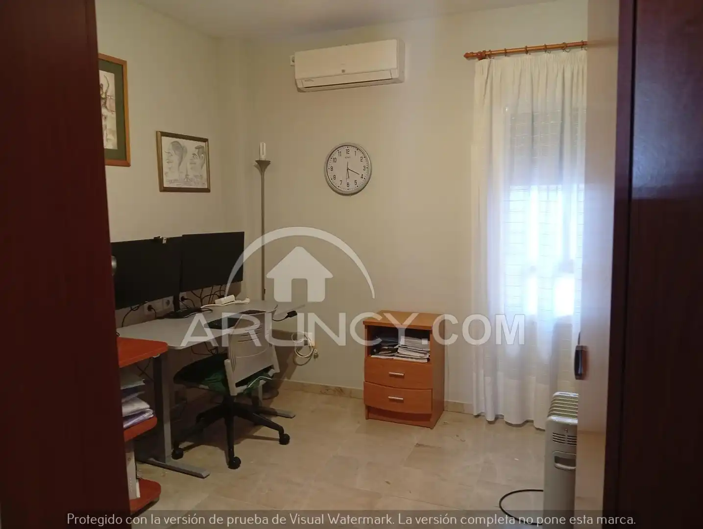 Wohnung zum Verkauf in Alcalá de Guadaira mit Klimaanlage, Heizung und Terrasse