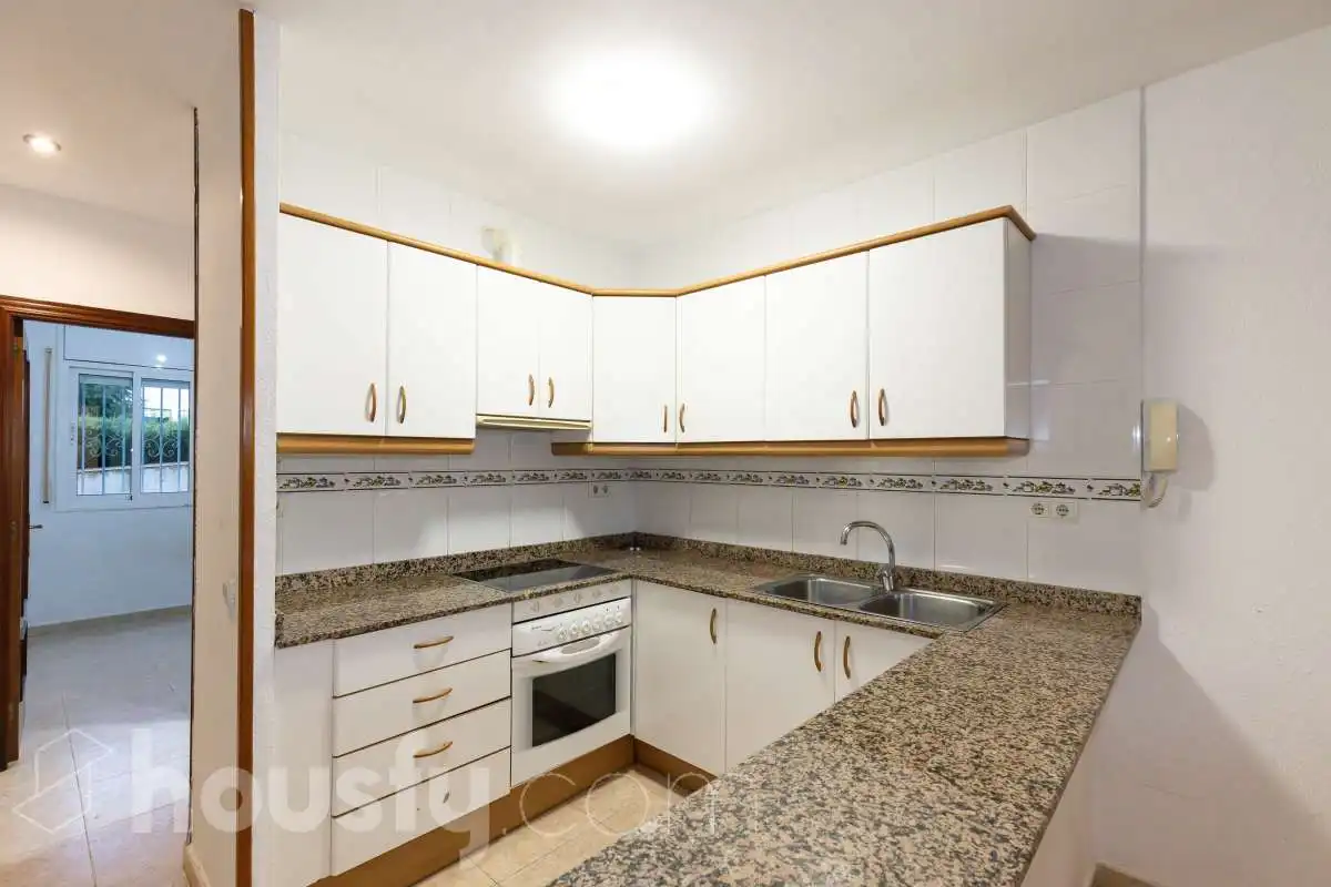 House with terrace for sale in CL De les Gardenies ., imagen 11