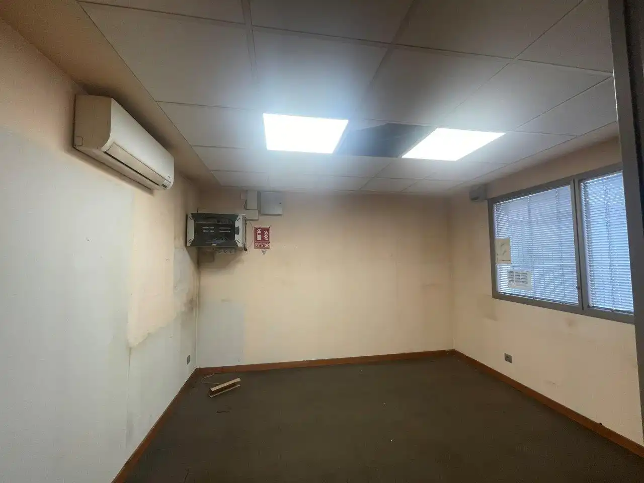 Nau industrial en venda en Sant Andreu de la Barca amb Alarma