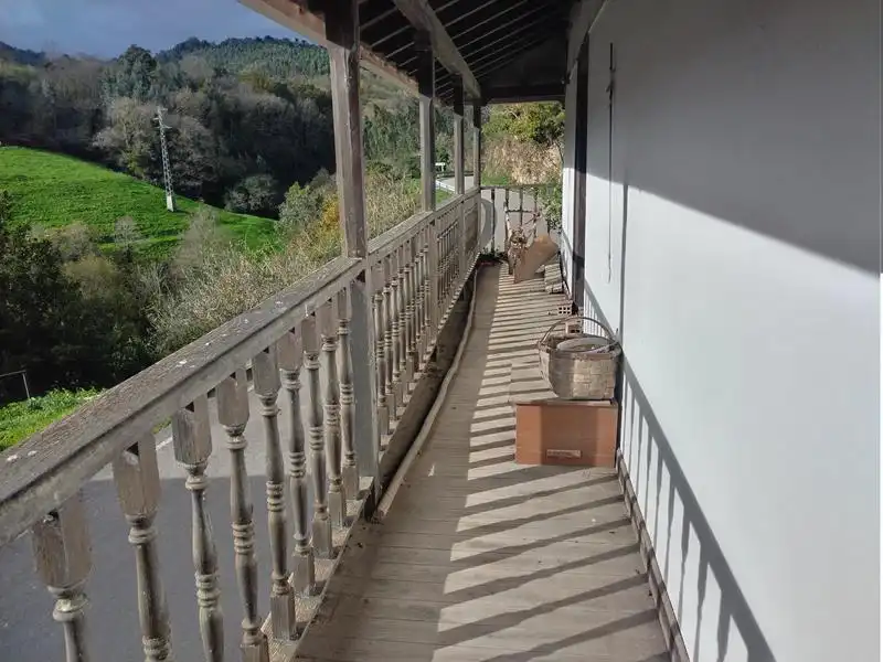 Terraza de Finca rústica en venta en Salas con Amueblado