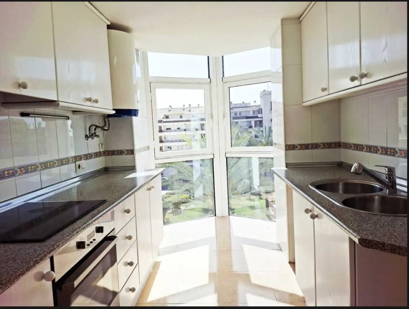Kitchen of Apartments for sale in Altea  with Air Conditioner, Heating and Storage room