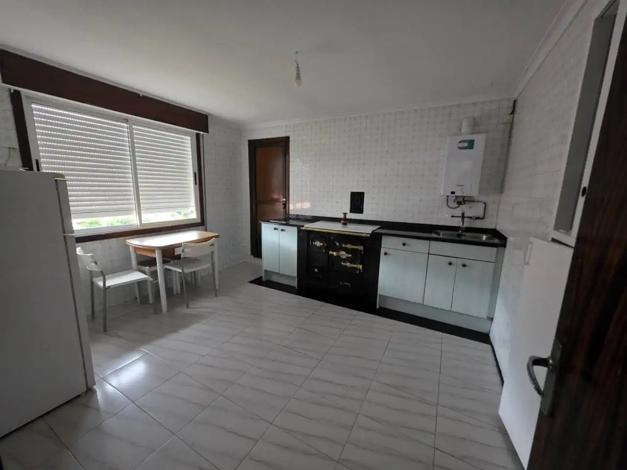 Cocina de Piso en venta en Corvera de Toranzo con Terraza y Amueblado
