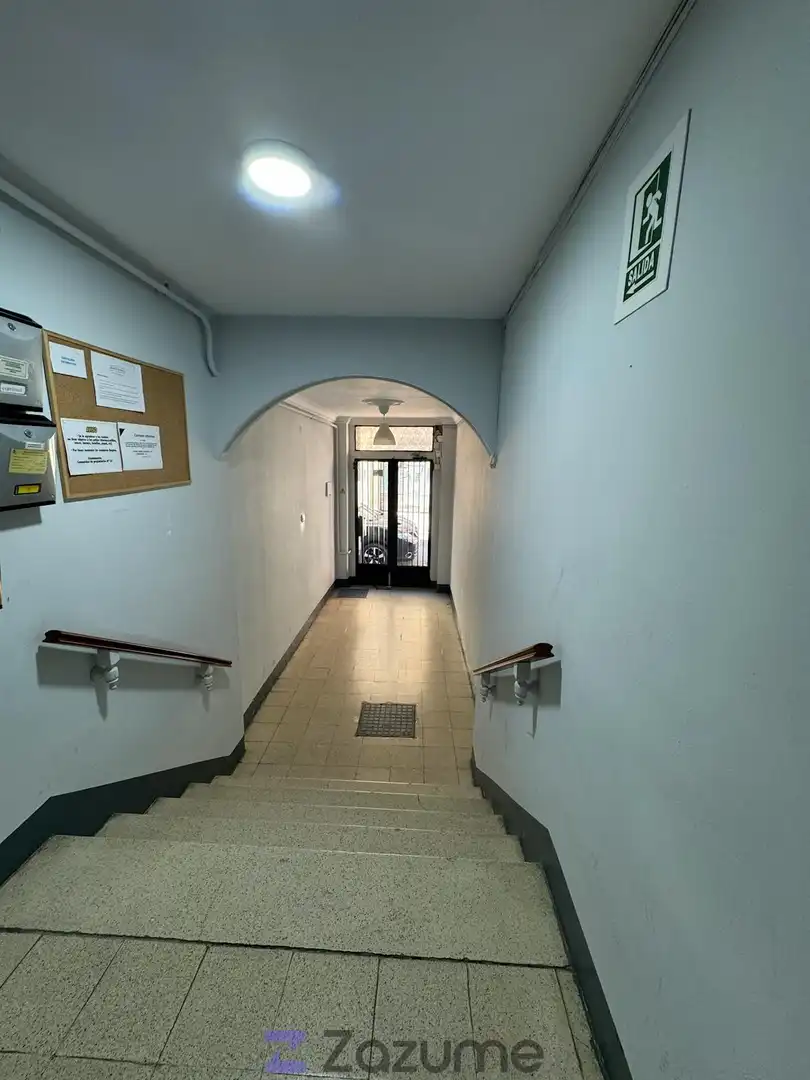 Flat for rent in Zaragoza  with Heating, Terrace and Furnished