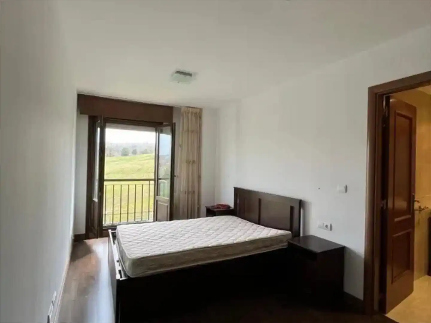 Bedroom of Flat for rent in Sojuela  with Private garden, Parquet flooring and Storage room