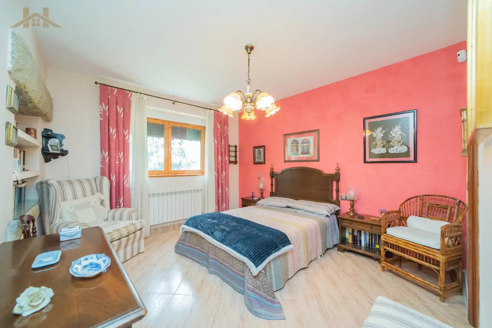 Dormitori de Casa o xalet en venda en Guadarrama amb Calefacció, Jardí privat i Piscina