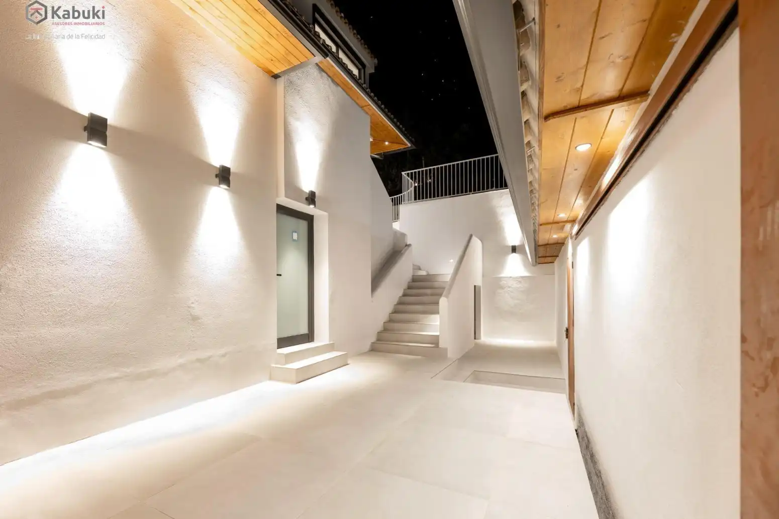 Casa bifamiliare in vendita a Granada - Calle ESQUIVILA, imagen 4