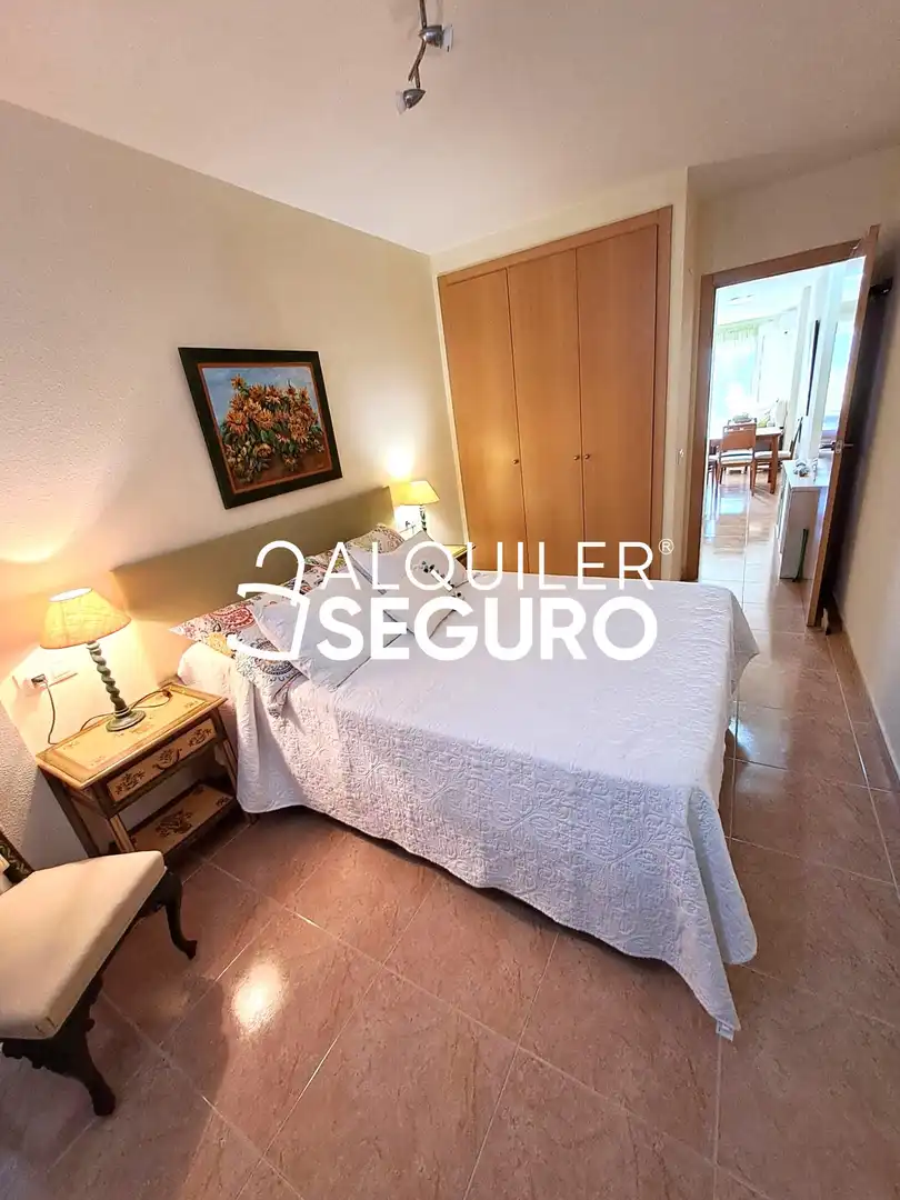 Habitación de Piso de alquiler en Nules con Aire acondicionado, Terraza y Piscina