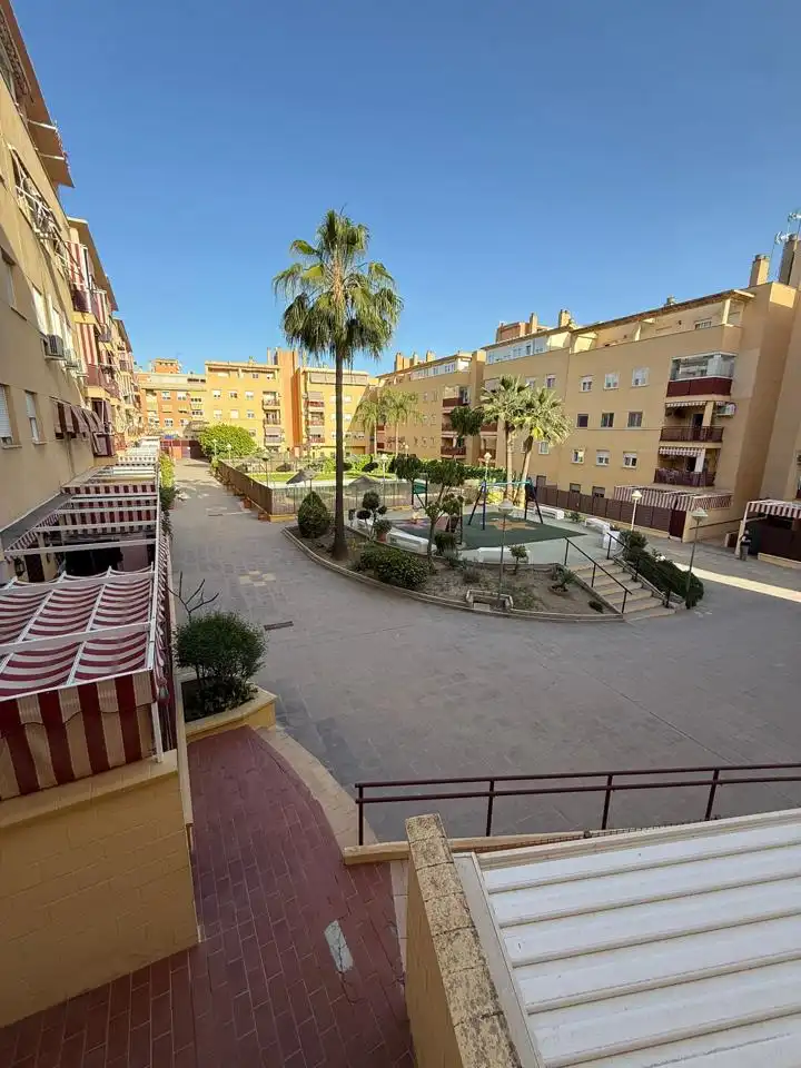 Außenansicht von Wohnung zum Verkauf in Málaga mit Klimaanlage und Terrasse