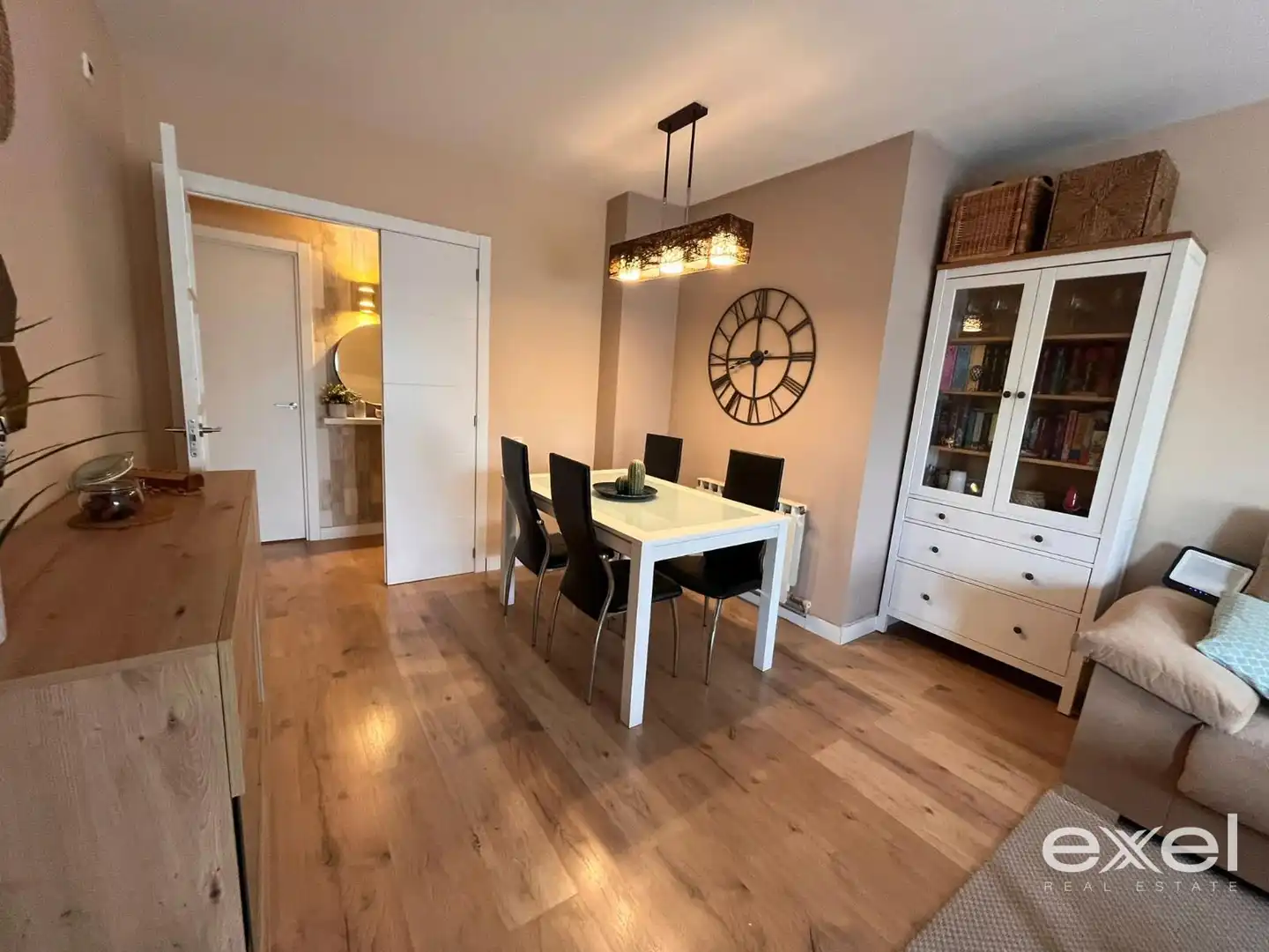Comedor de Piso en venta en Sant Joan Despí con Aire acondicionado, Calefacción y Parquet