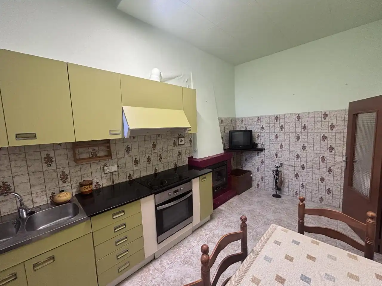 Cuina de Casa o xalet en venda en Oliana amb Calefacció i Moblat