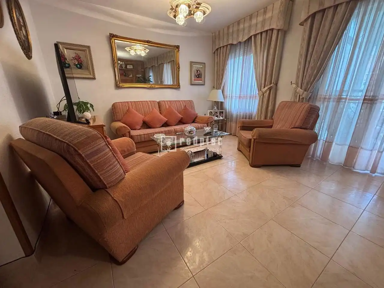 Sala de estar de Casa o chalet en venta en Móstoles con Calefacción, Parquet y Terraza