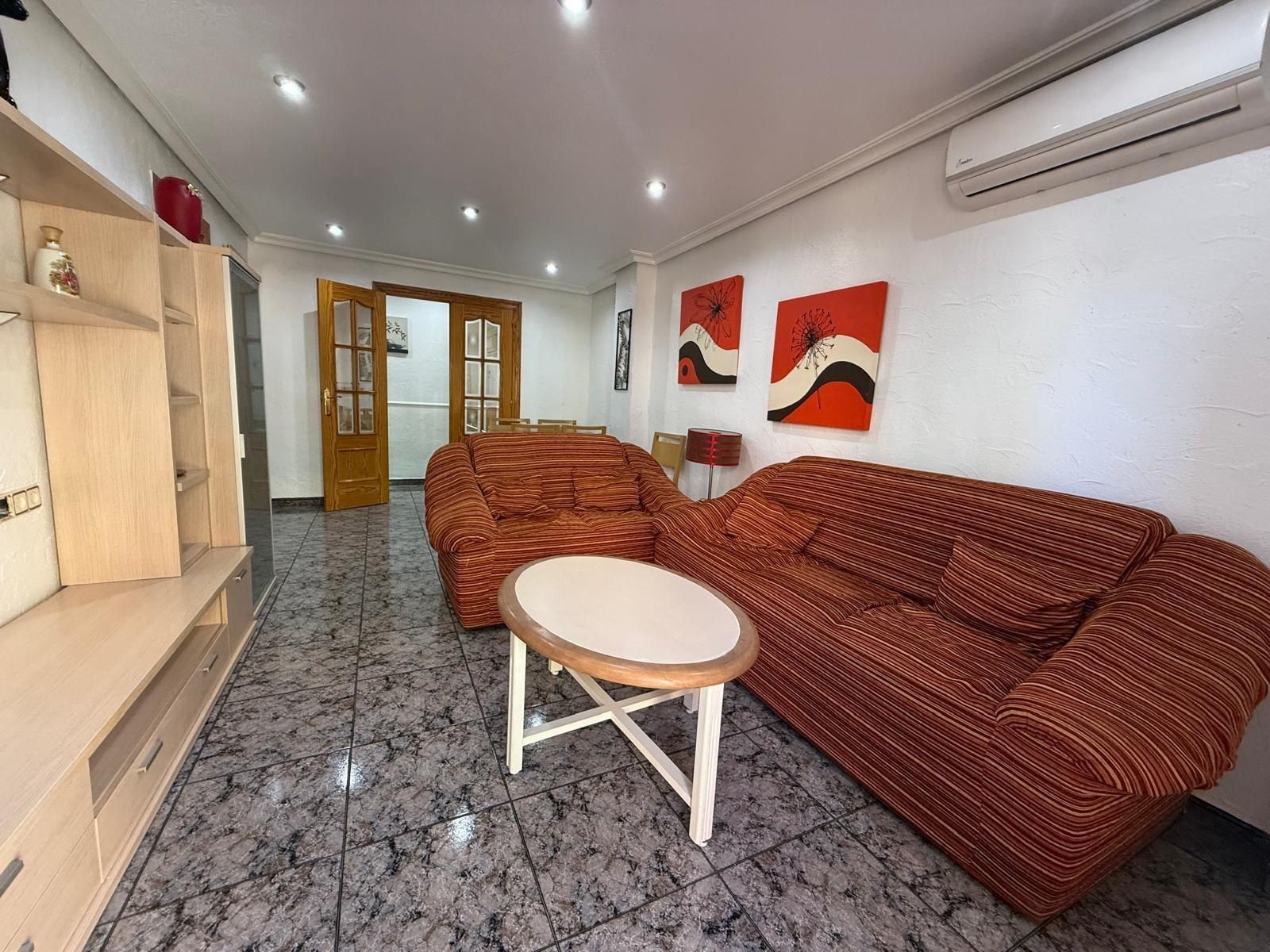 Living room of Flat for sale in Elche / Elx  with Air Conditioner and Furnished