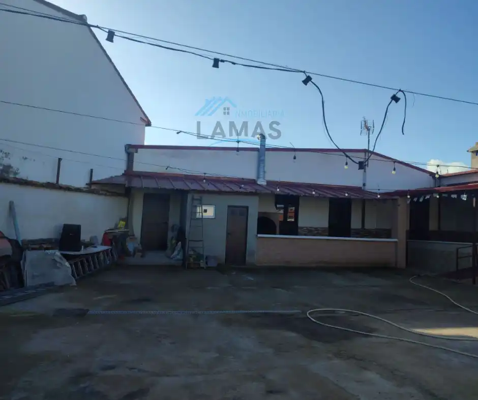 Exterior view of Commercial properties for sale in Valdelacasa de Tajo  with Heating and Furnished